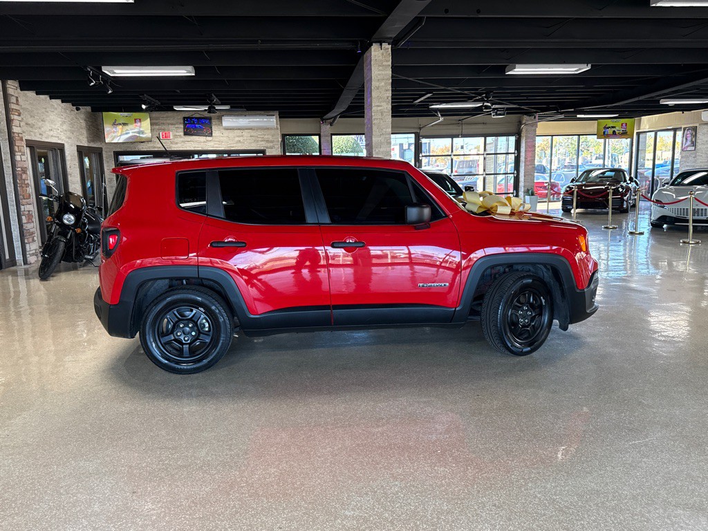 2016 Jeep Renegade Image 7