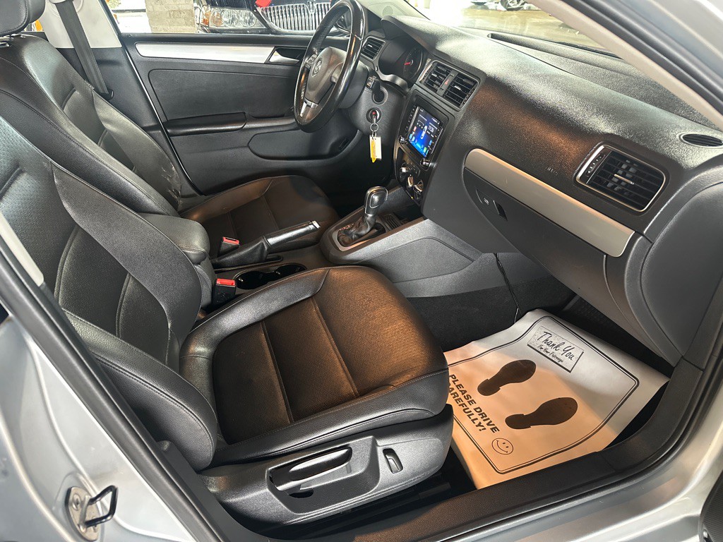 2014 Volkswagen Jetta Image 14