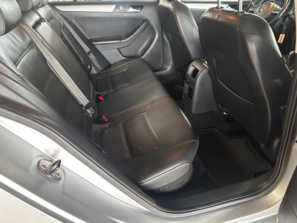 2014 Volkswagen Jetta Image 16