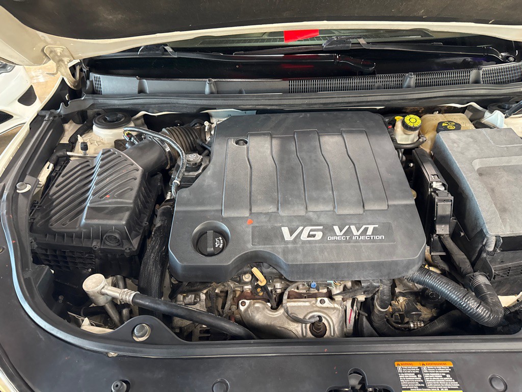 2011 Buick Lacrosse Image 18