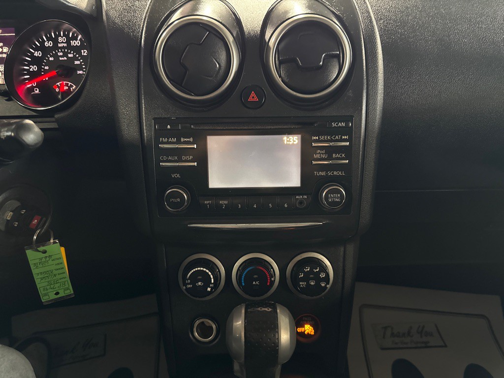 2015 Nissan Rogue Image 13