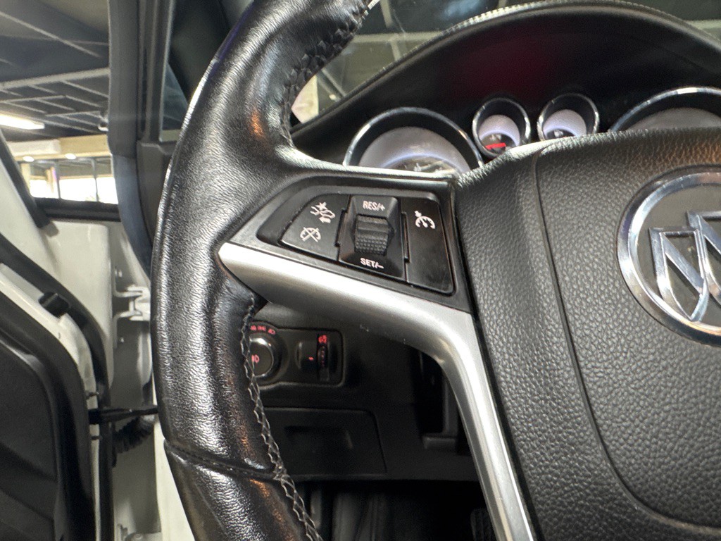 2016 Buick Cascada Image 8