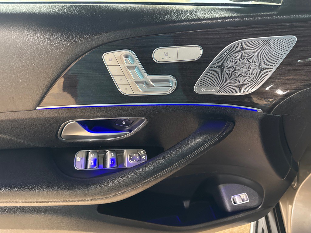 2020 Mercedes-Benz GLE-Class Image 12