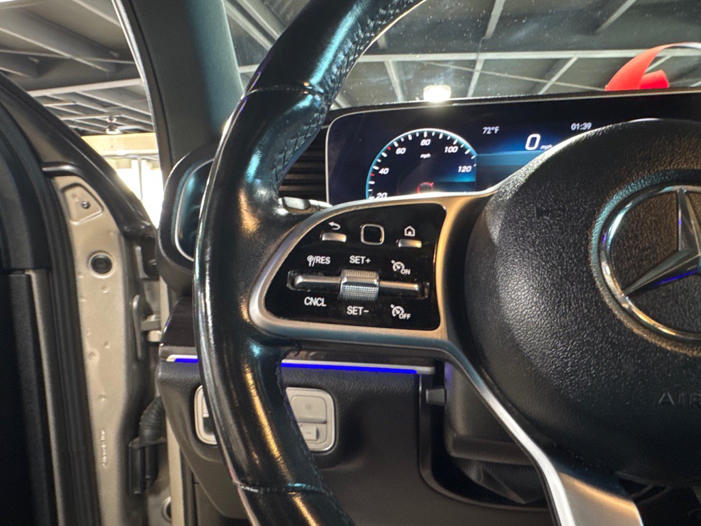 2020 Mercedes-Benz GLE-Class Image 13