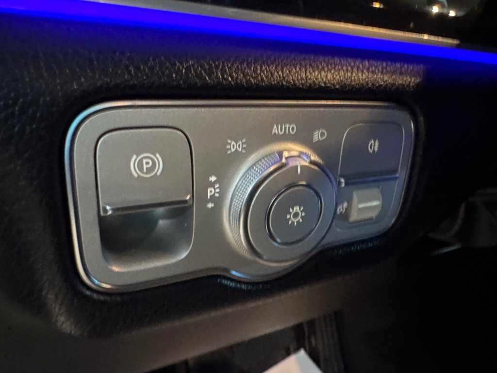 2020 Mercedes-Benz GLE-Class Image 21