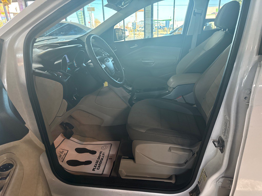 2013 Ford Escape Image 9