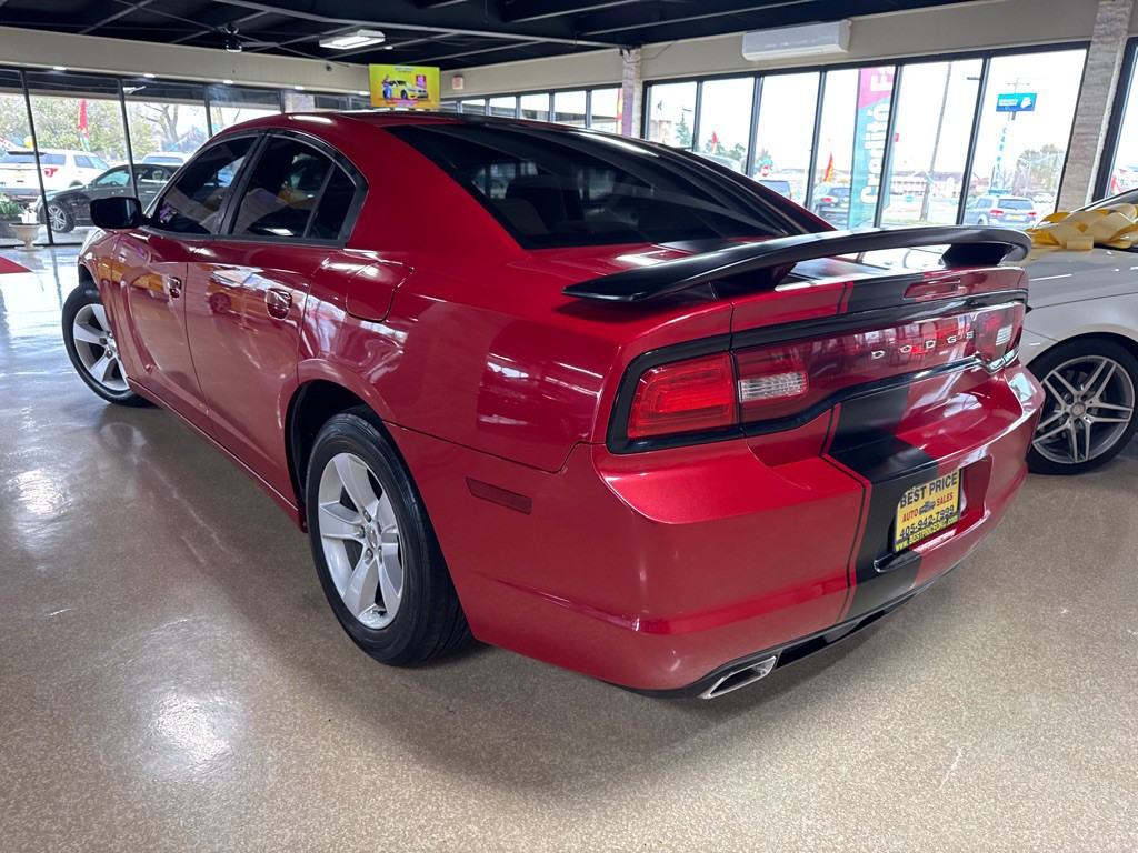 2012 Dodge Charger Image 5