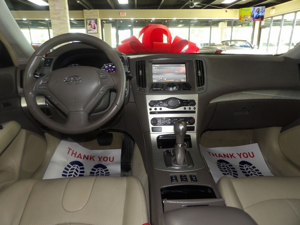 2008 INFINITI G35 Image 11