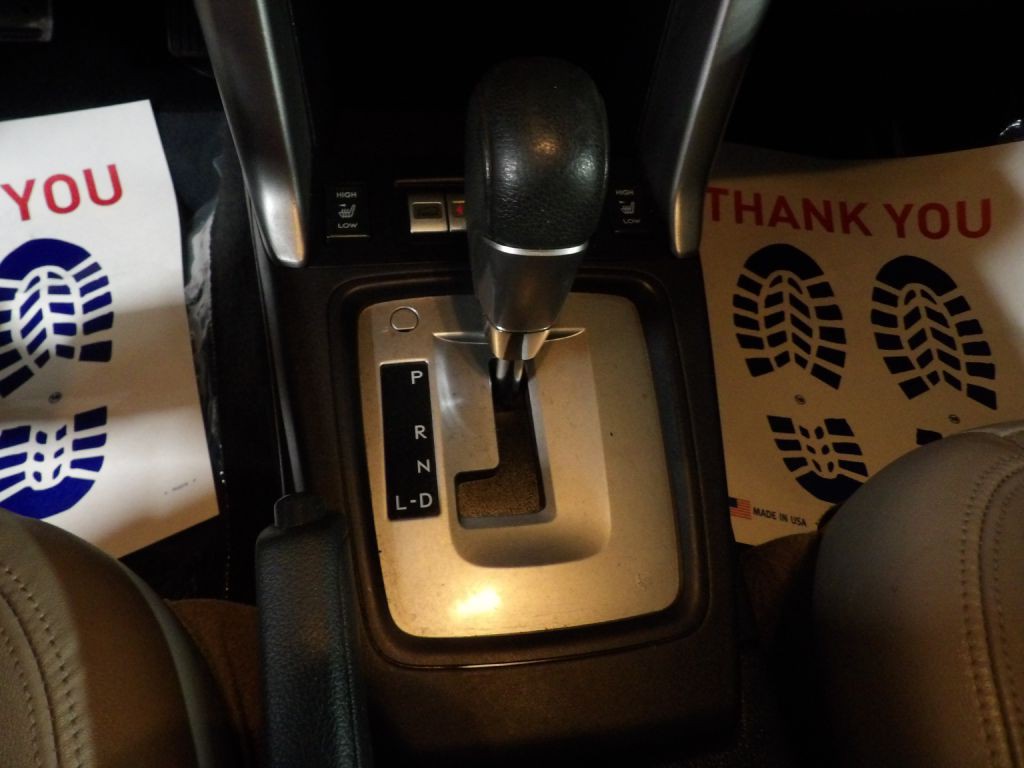 2014 Subaru Forester Image 9