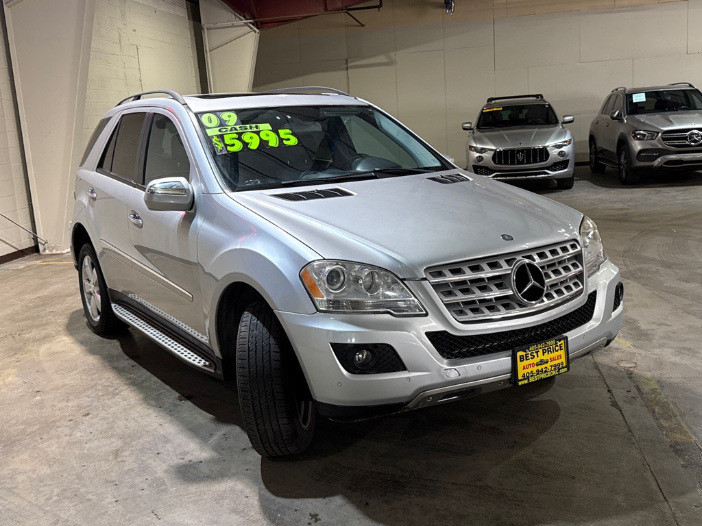 2009 Mercedes-Benz M-Class Image 3