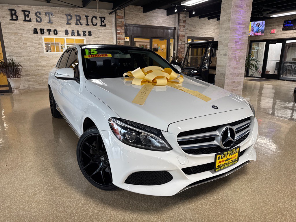 2015 Mercedes-Benz C-Class Image 2