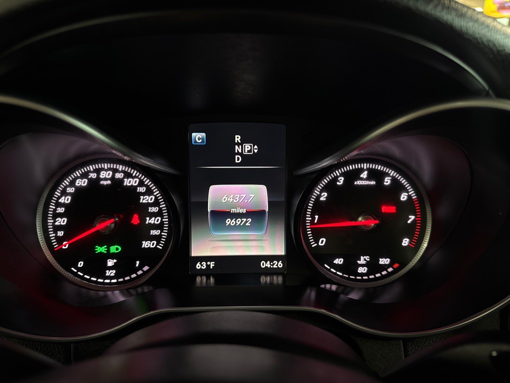 2015 Mercedes-Benz C-Class Image 17