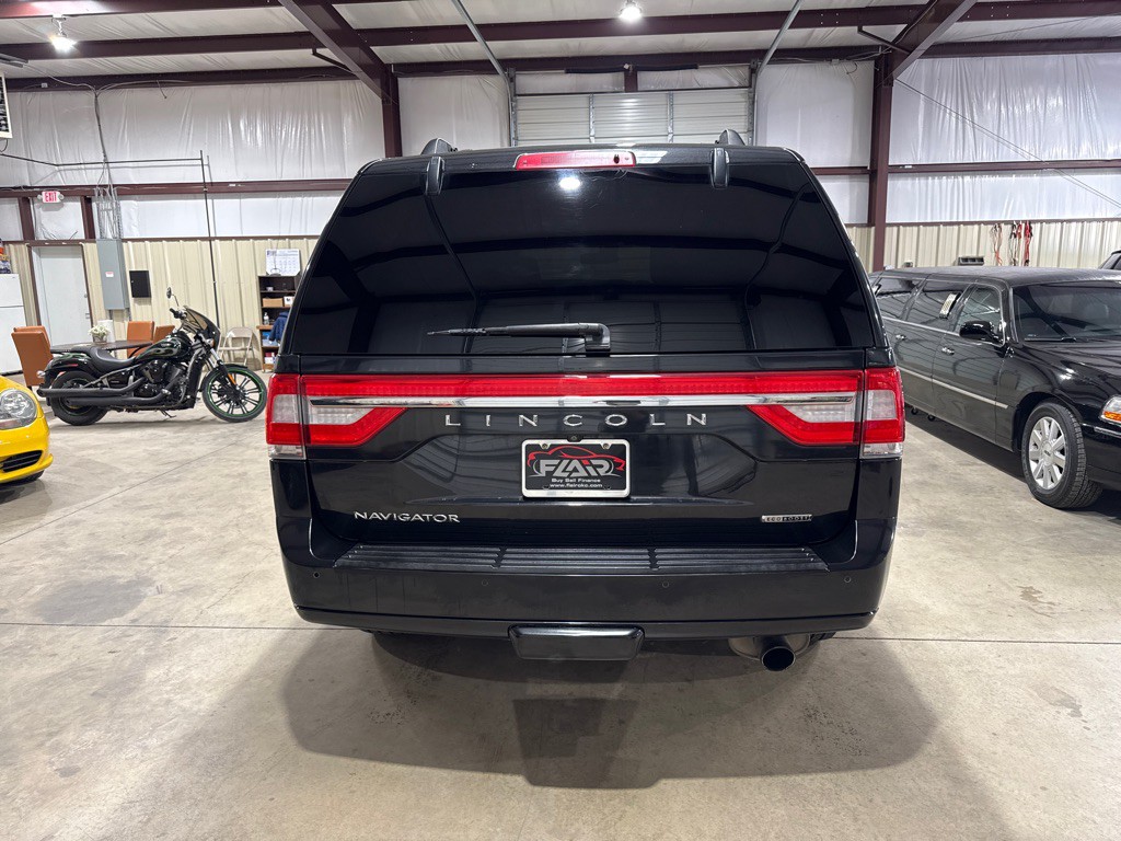2015 Lincoln Navigator Image 5
