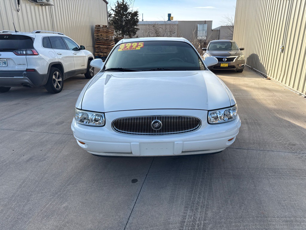 2001 Buick LeSabre Image 1