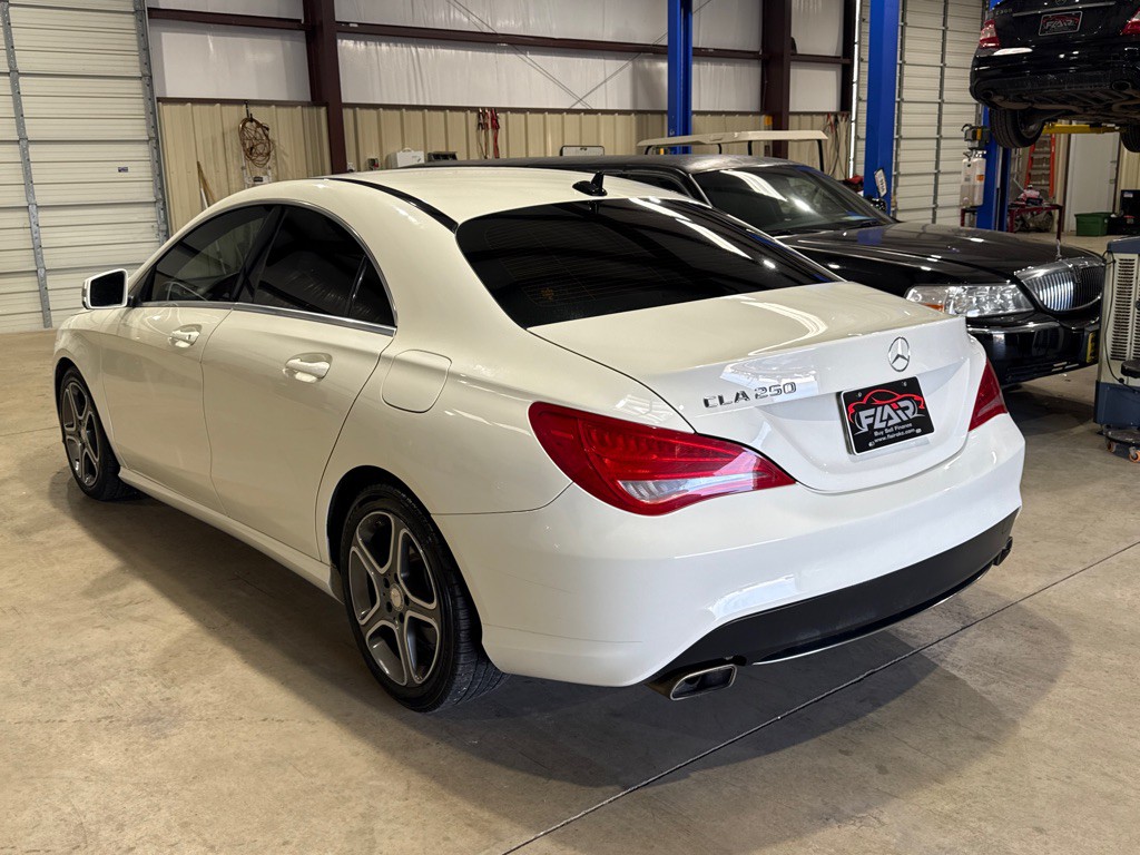 2014 Mercedes-Benz CLA-Class Image 4