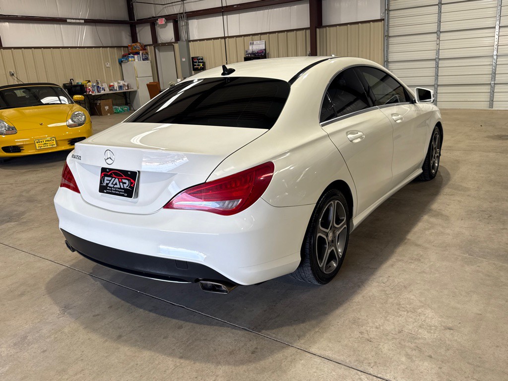 2014 Mercedes-Benz CLA-Class Image 6