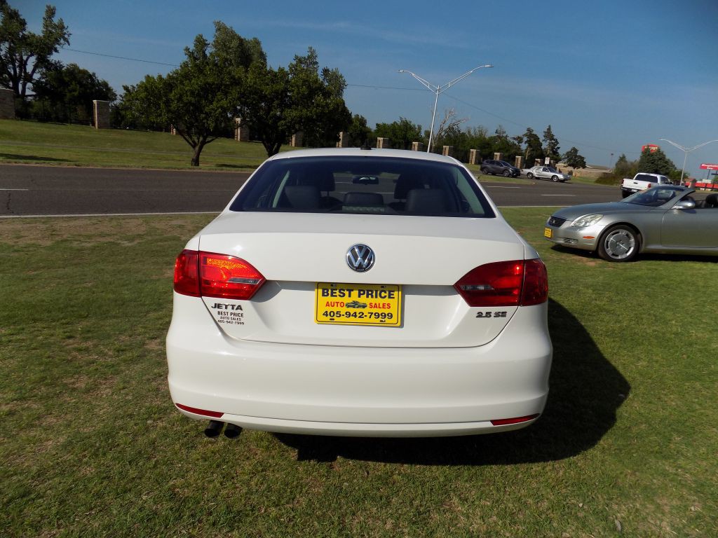 2013 Volkswagen Jetta Image 6