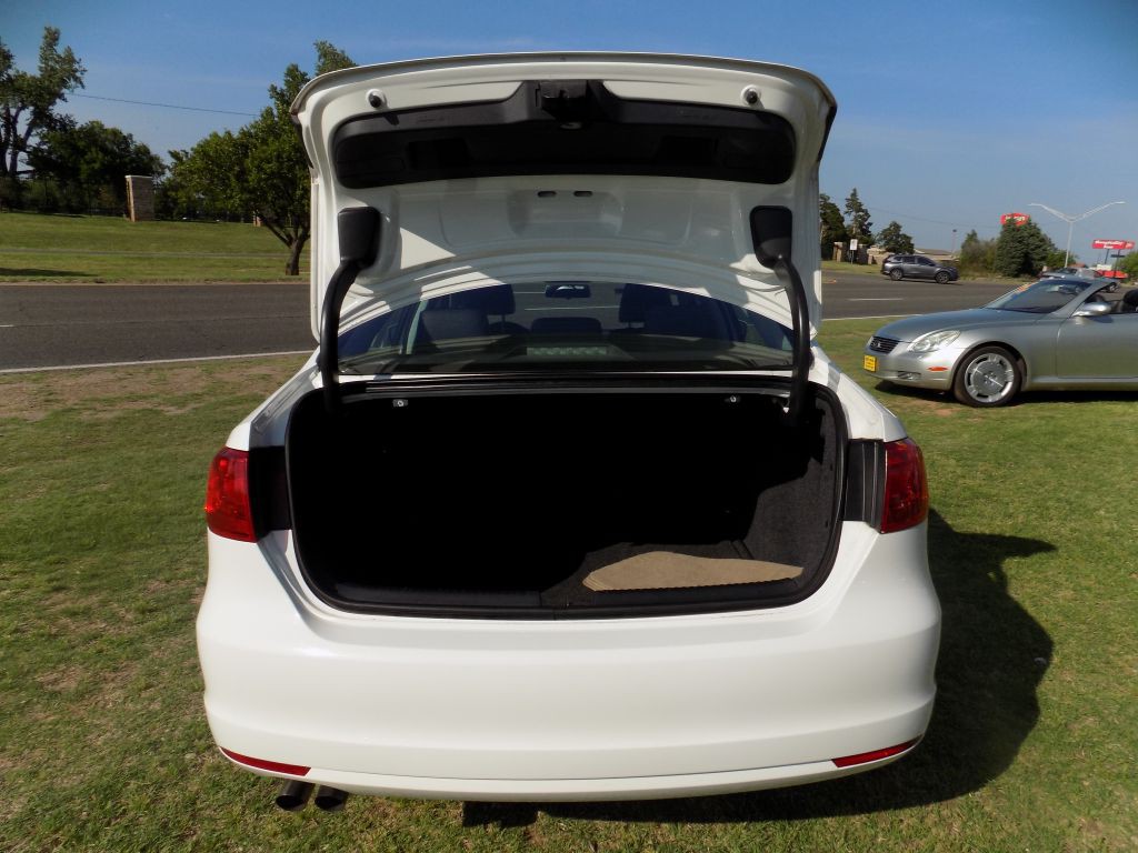2013 Volkswagen Jetta Image 7