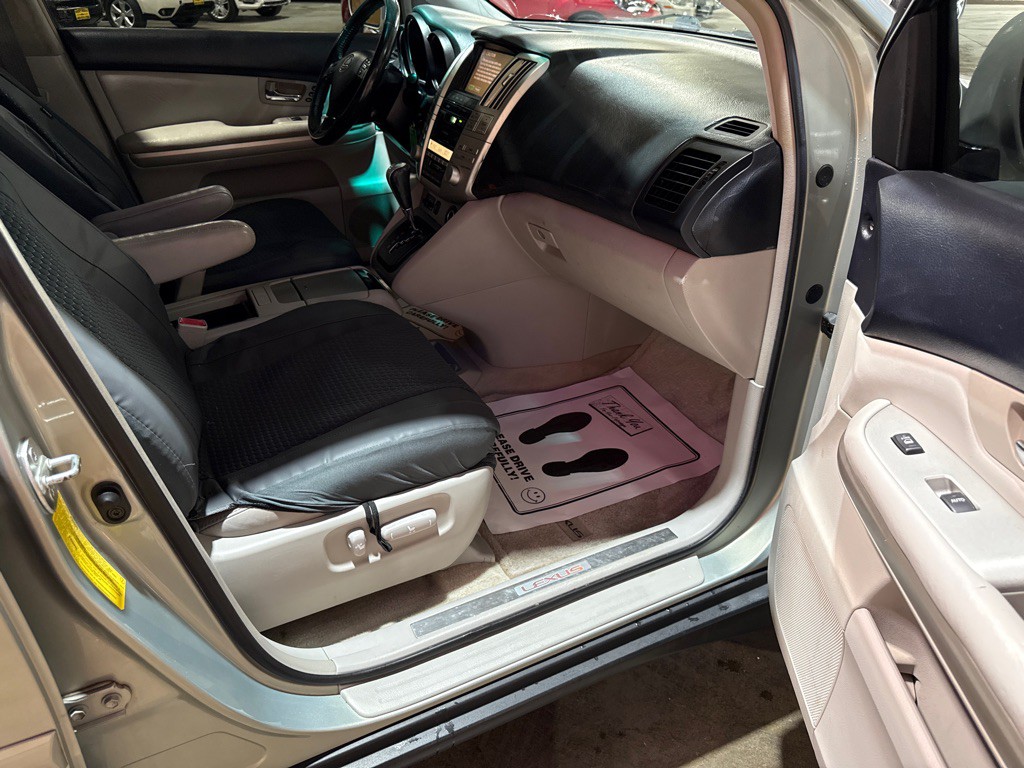 2006 Lexus RX Image 8
