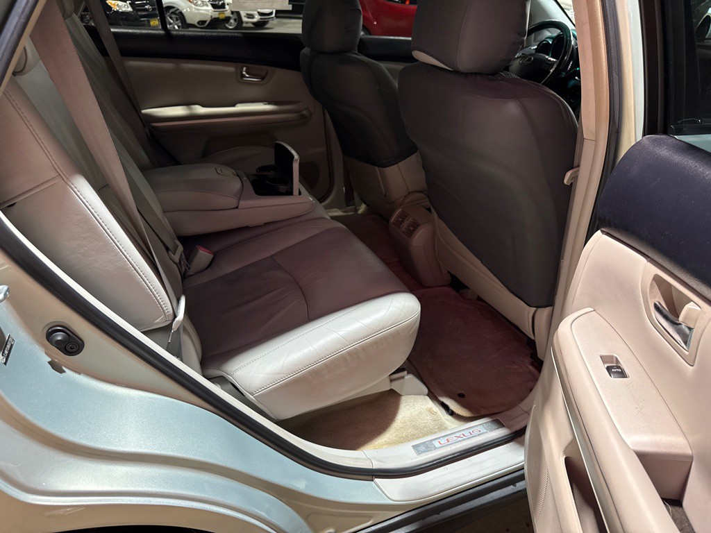2006 Lexus RX Image 9