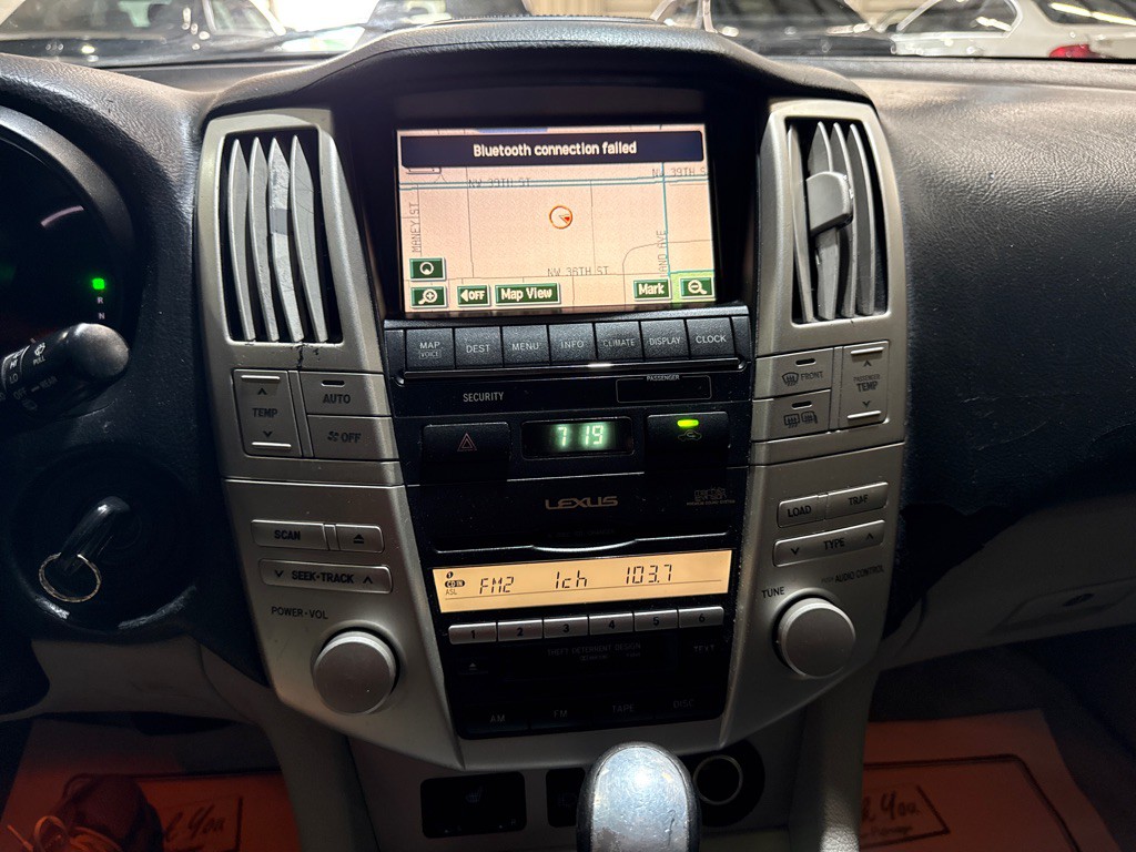 2006 Lexus RX Image 15