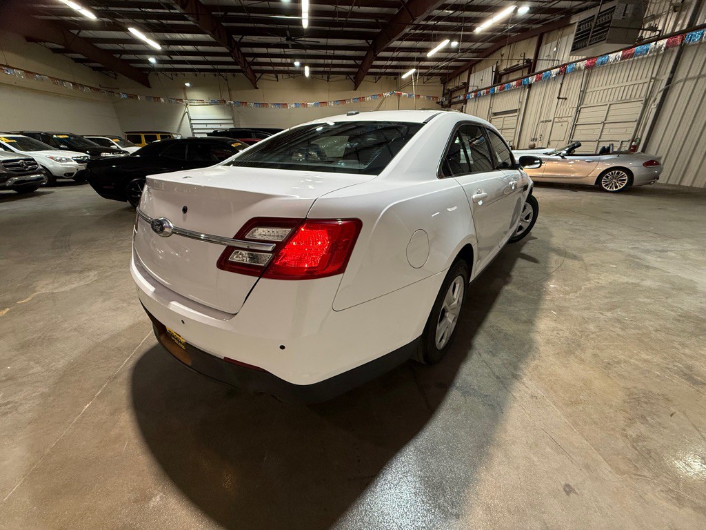 2019 Ford Taurus Image 6
