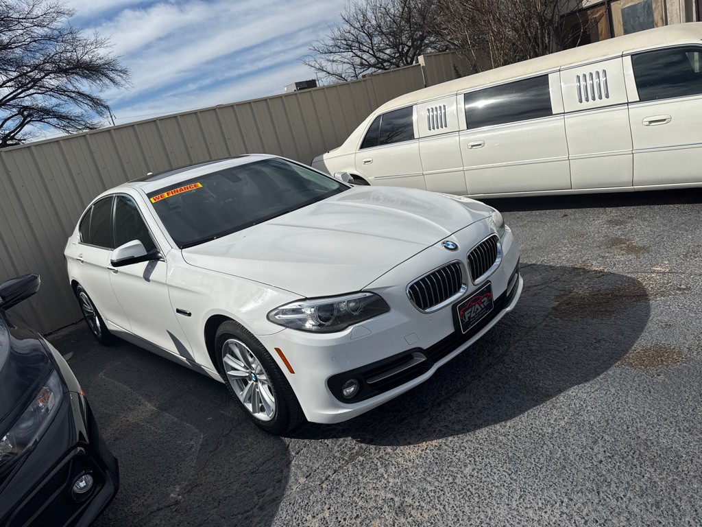 2016 BMW 5 Series Image 2