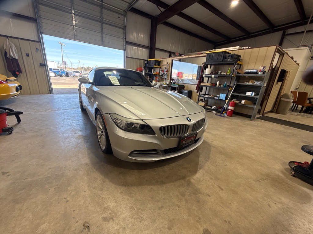 2009 BMW Z4 Image 1