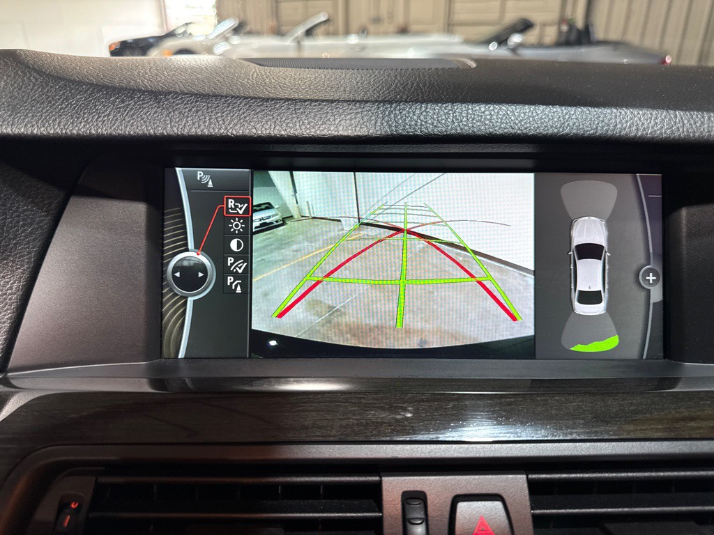 2011 BMW 5 Series Image 13