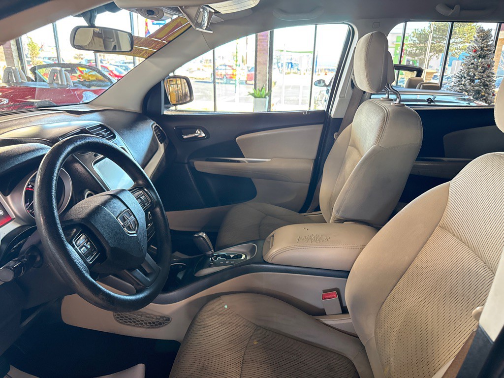 2017 Dodge Journey Image 9