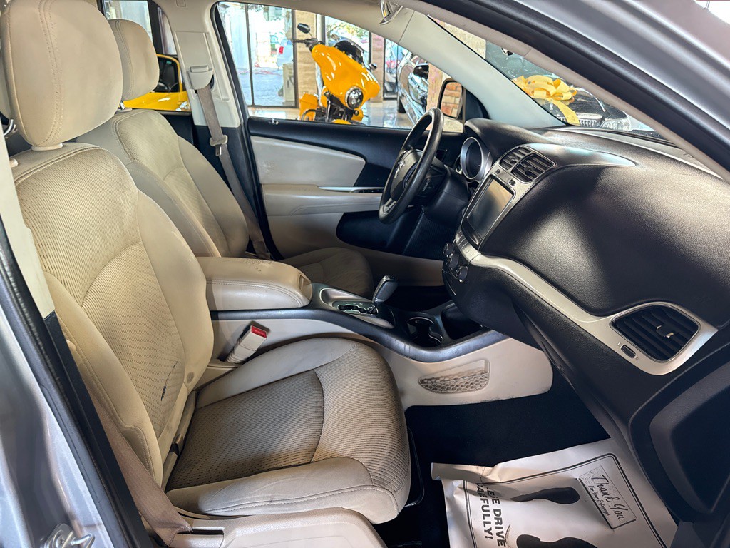 2017 Dodge Journey Image 10