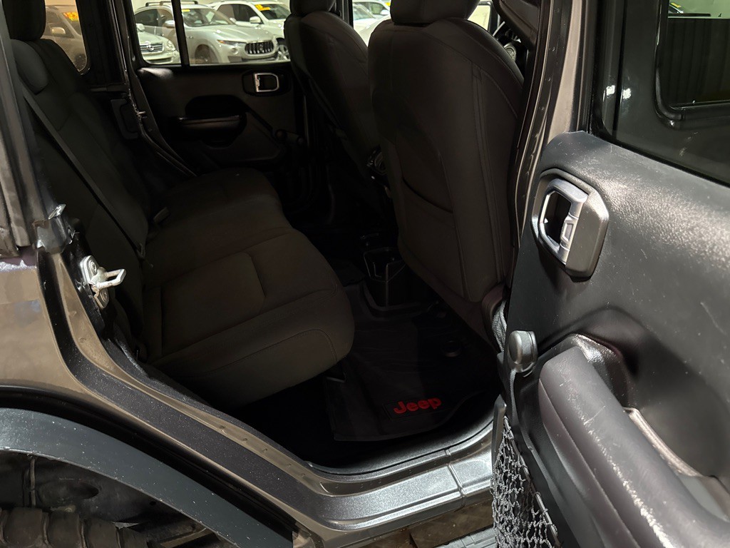 2018 Jeep Wrangler Unlimited Image 11
