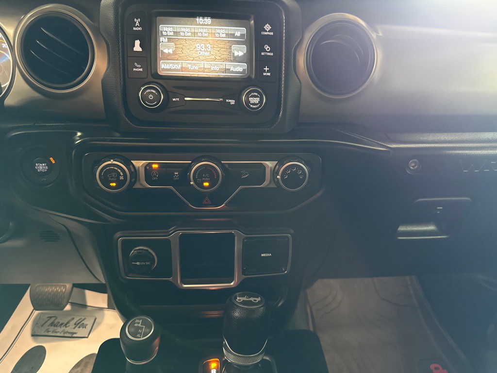 2018 Jeep Wrangler Unlimited Image 16