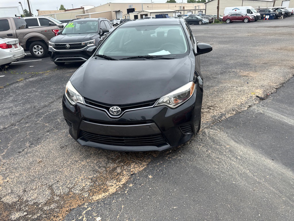 2016 Toyota Corolla Image 1