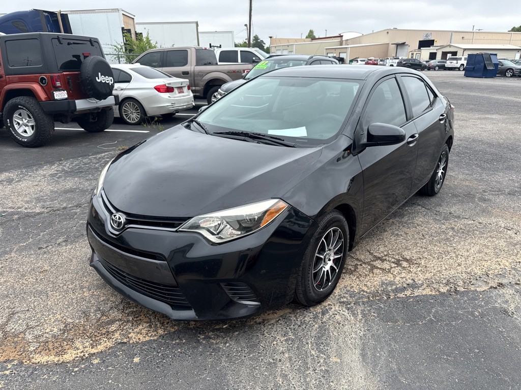 2016 Toyota Corolla Image 2