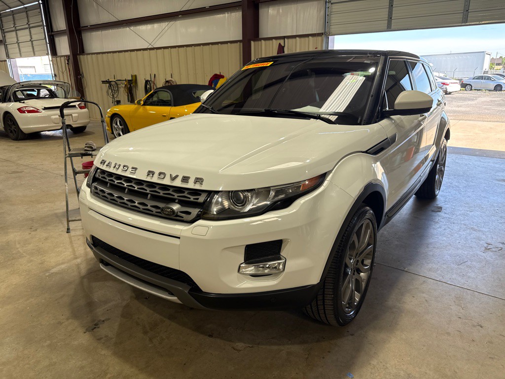 2015 Land Rover Range Rover Evoque Image 3
