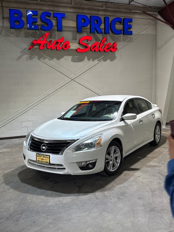 2013 Nissan Altima Image 1