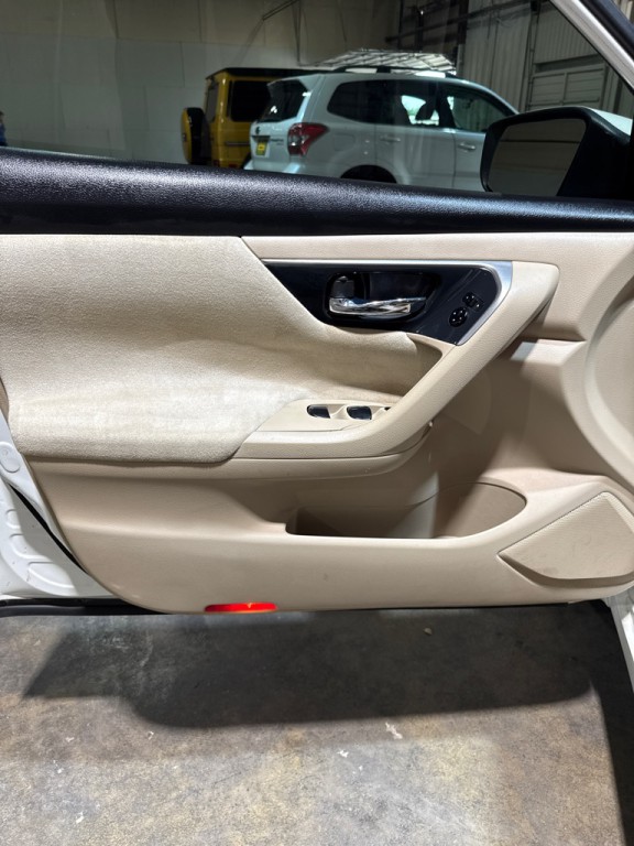 2013 Nissan Altima Image 4