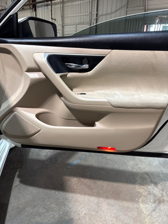 2013 Nissan Altima Image 7