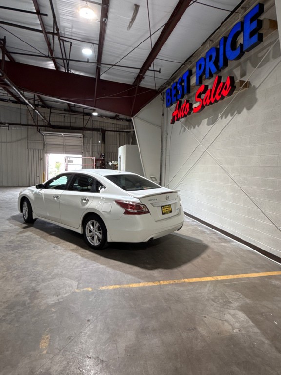 2013 Nissan Altima Image 15