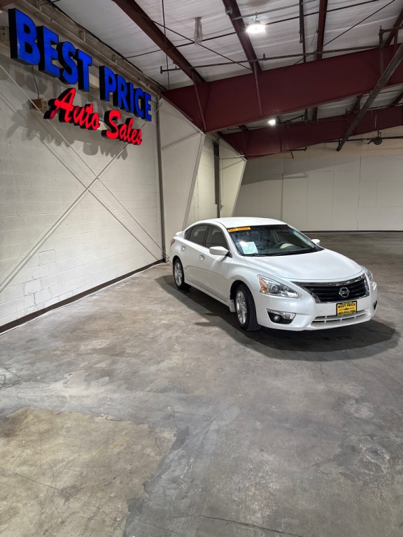2013 Nissan Altima Image 16