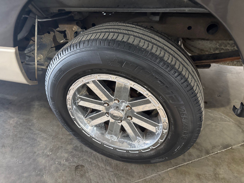 2007 Ford F-150 Image 9