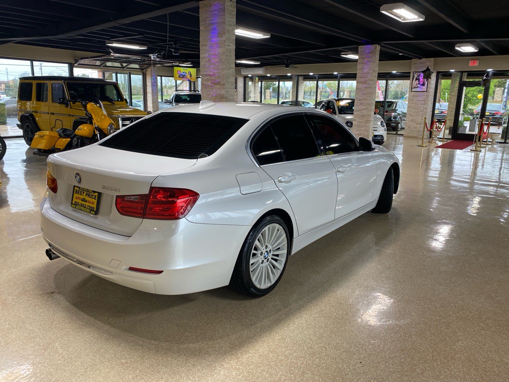 2013 BMW 3 Series Image 5