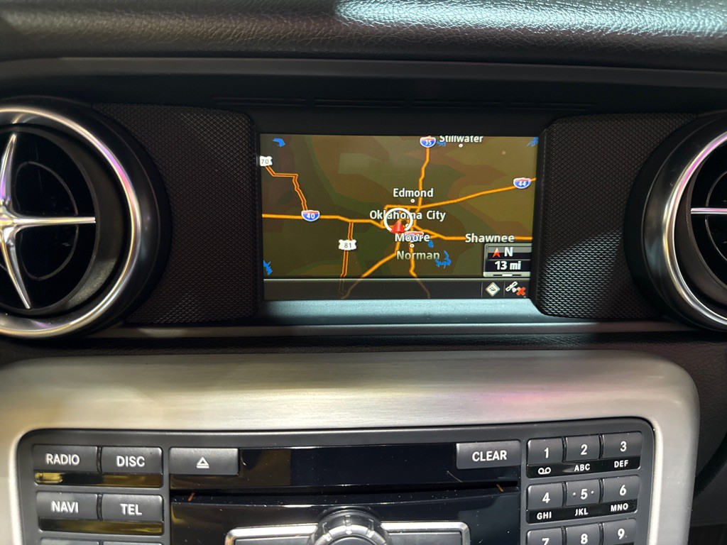 2013 Mercedes-Benz SLK-Class Image 19