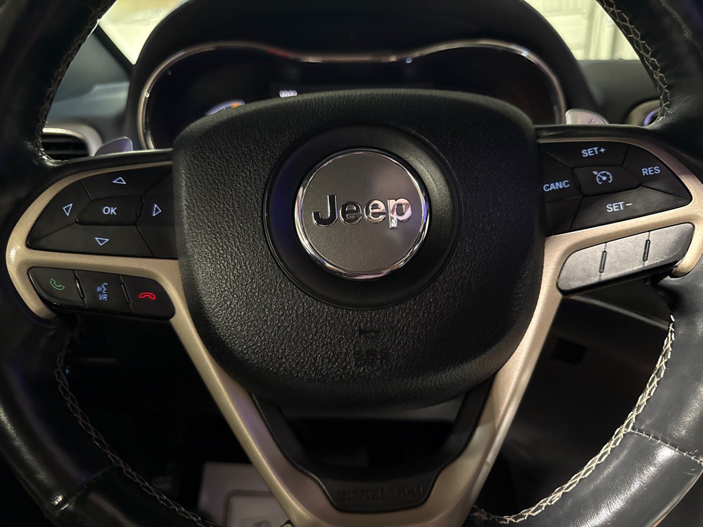 2016 Jeep Grand Cherokee Image 16