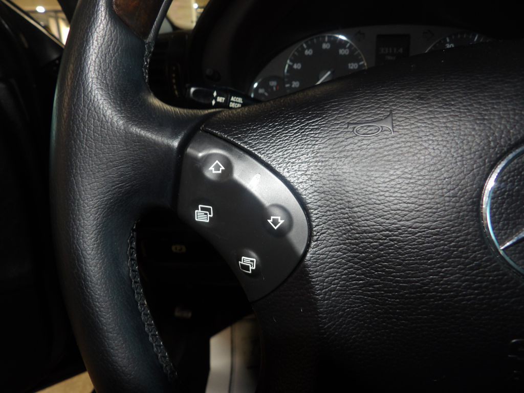 2006 Mercedes-Benz C-Class Image 14