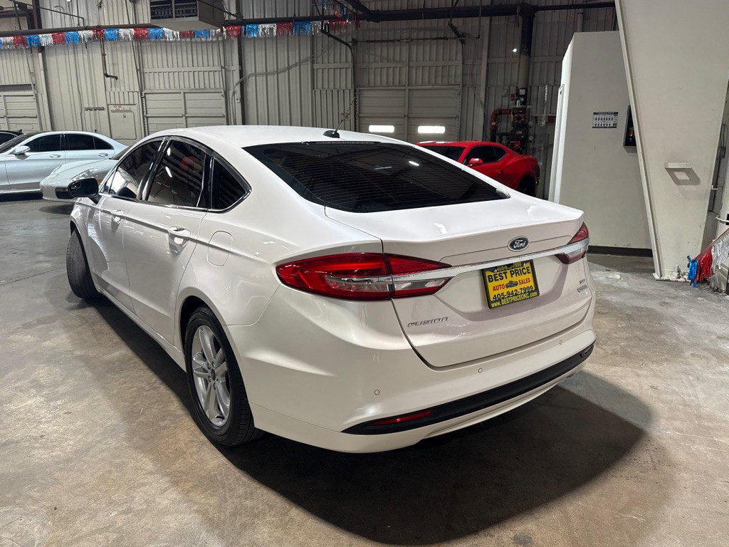 2018 Ford Fusion Image 3
