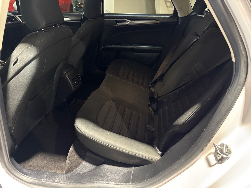 2018 Ford Fusion Image 6