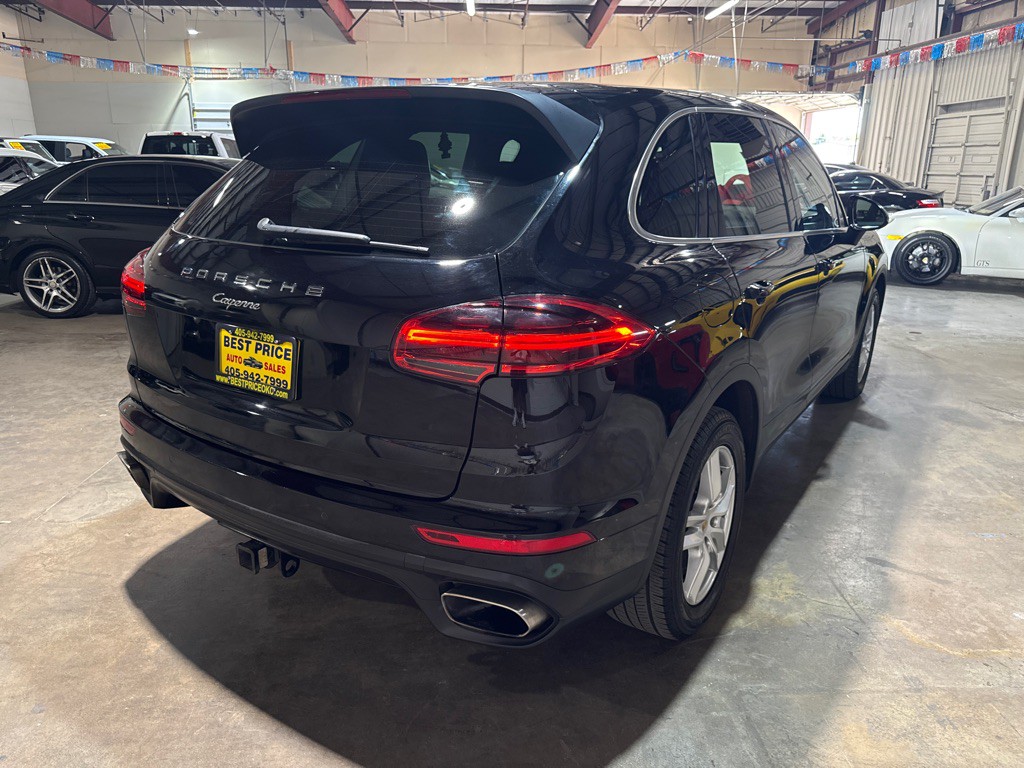 2016 Porsche Cayenne Image 5