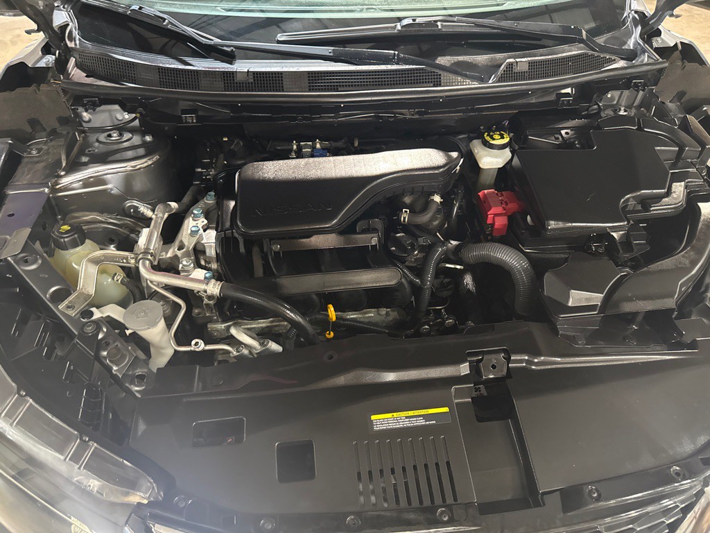 2020 Nissan Rogue Image 9